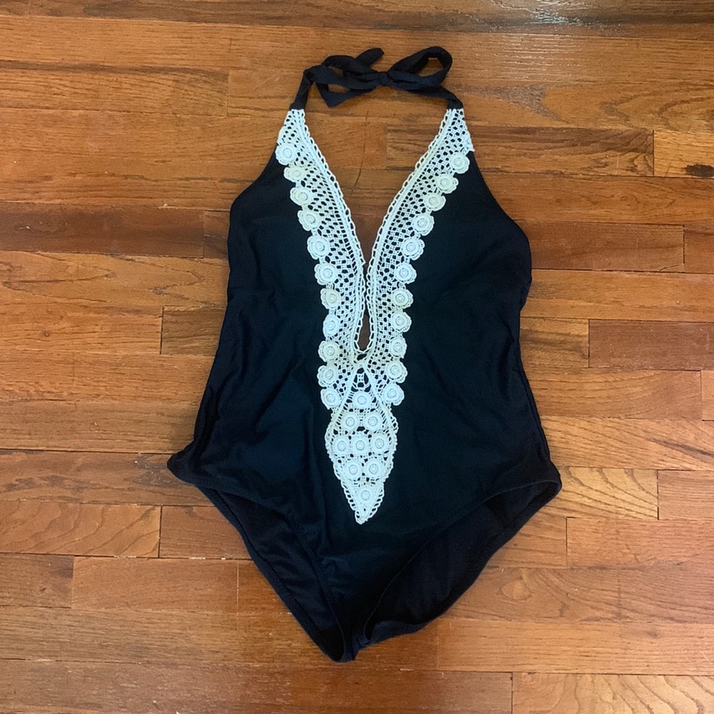 Mossimo One Piece